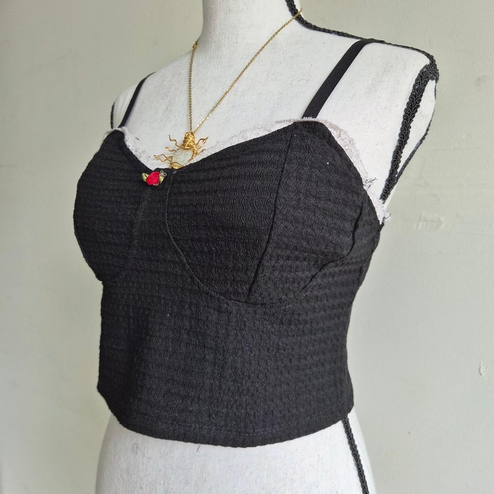 Madden‎ NYC Cami Crop Top Women Small Dark Coquette Whimsigoth Romantic Dollette